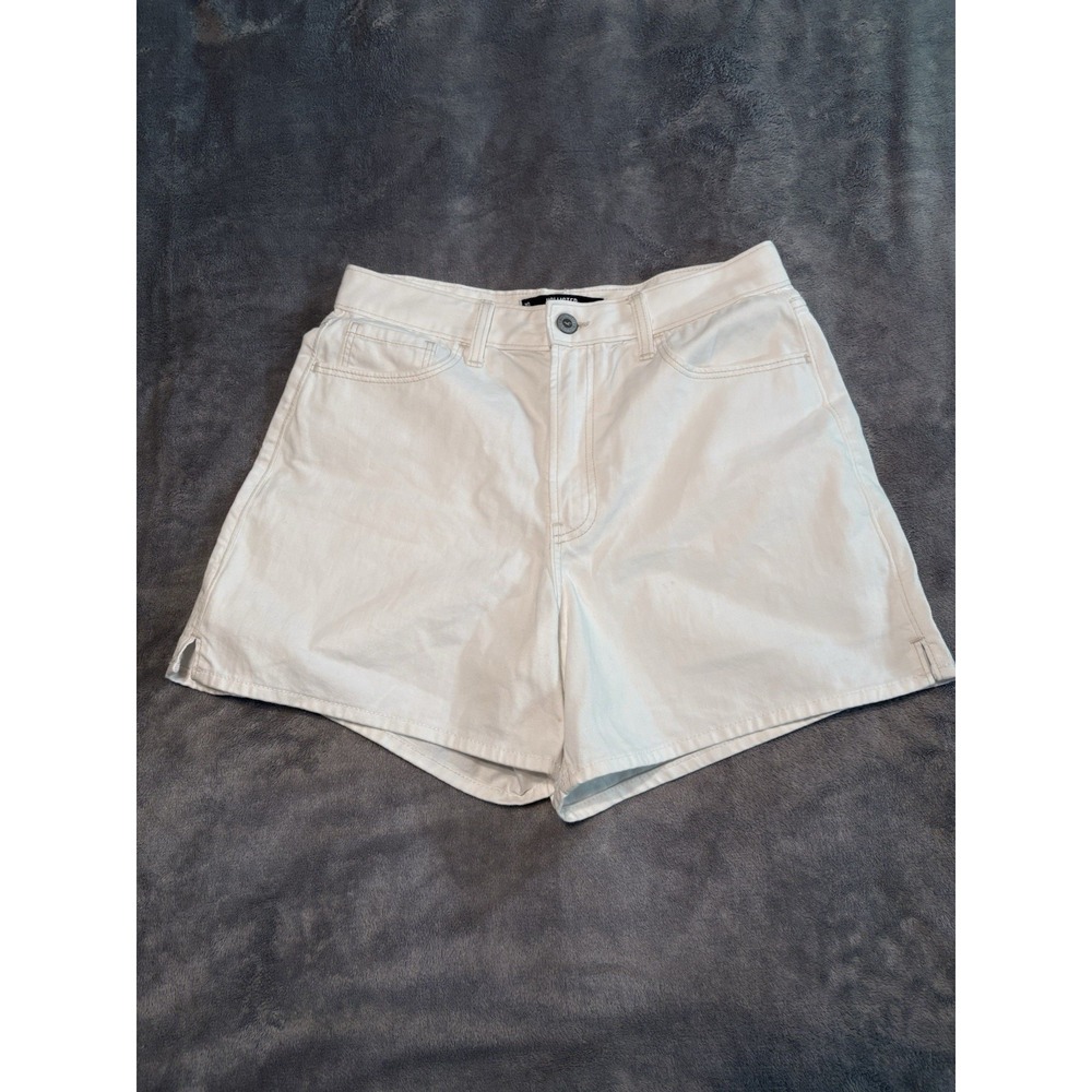 Hollister Ultra High-Rise 90s Shorts Women's Size 10 W30 White Denim Shorts